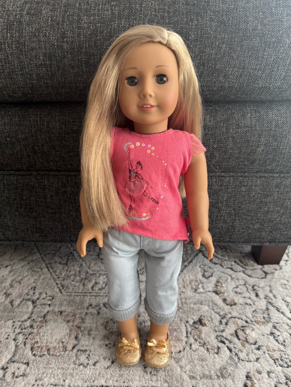 Isabelle Palmer American Girl Doll and Outfit